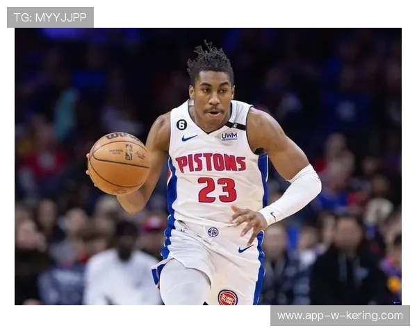 比赛中，蒂伊展现出“全能战士”的风采，攻防两端表现都是精品！